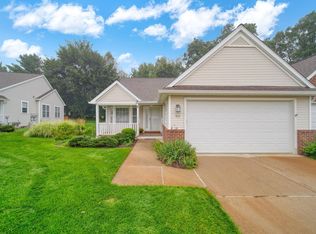 846 E Barrington Cir, Jackson, MI 49203