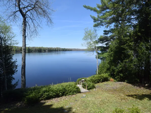 54 Fitzsimmons Road, Canaan, ME 04924