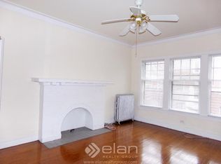 1613 Ridge Ave #2C, Evanston, IL 60201