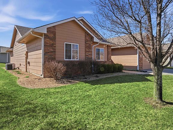 2nd image of 13109 W Hunters View St