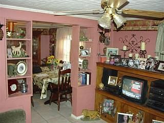 2nd image of 655 County Road 2228