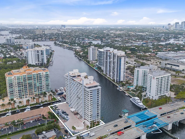 2800 E Sunrise Blvd #19D — Photo 36