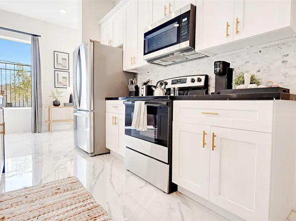 5908 Saint Augustine St Unit C, Houston, TX 77021