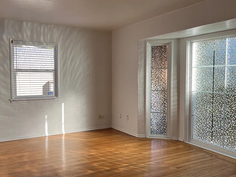 1625 California St — Photo 3