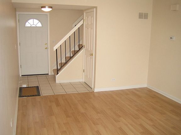 3rd image of 251 E Alpine Dr