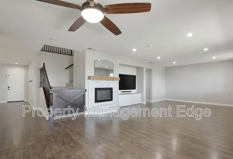 33916 Verbena Ave — Photo 8