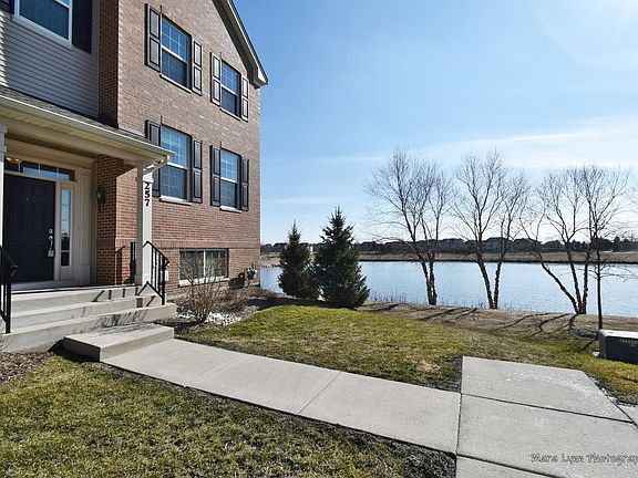 3rd image of 257 Lakeshore Dr #257