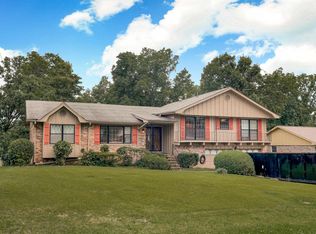 1421 Oak Ter, Birmingham, AL 35235