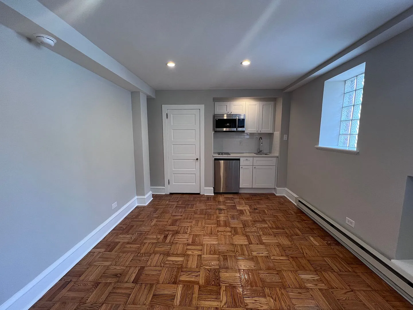 331 S Smedley Street — Photo 4