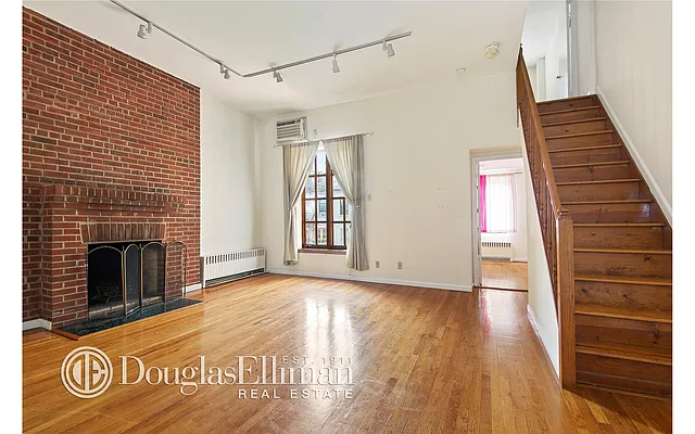 Rented by Douglas Elliman | media 6