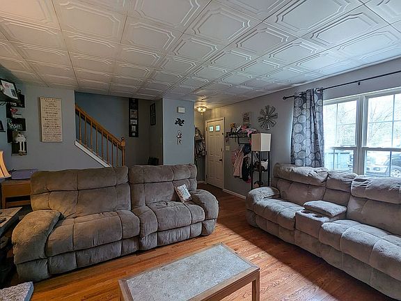 5th image of 1277 Woodstock Dr #1