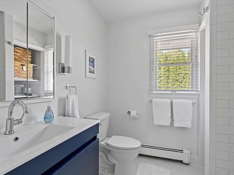 37 Johnny Ln — Photo 25