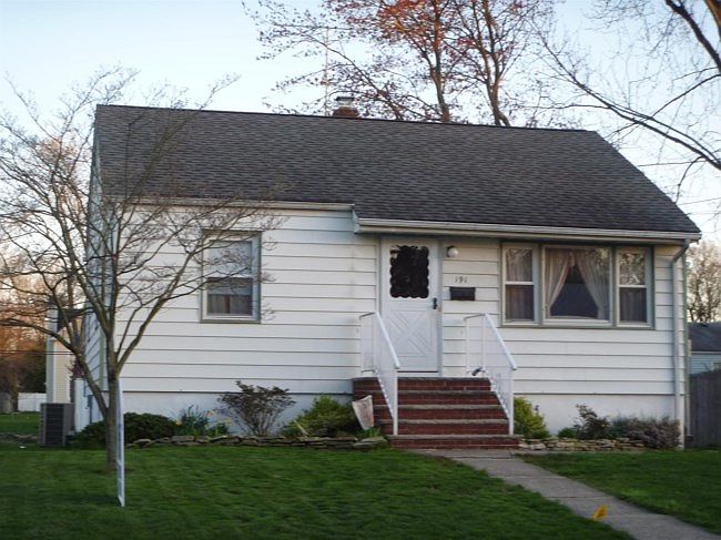 2nd image of 191 Oak Manor Pkwy