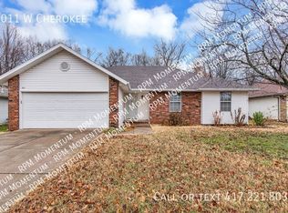 3011 W Cherokee St, Springfield, MO 65807