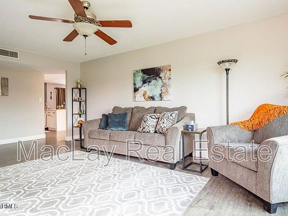 3rd image of 2430 E Hermosa Dr