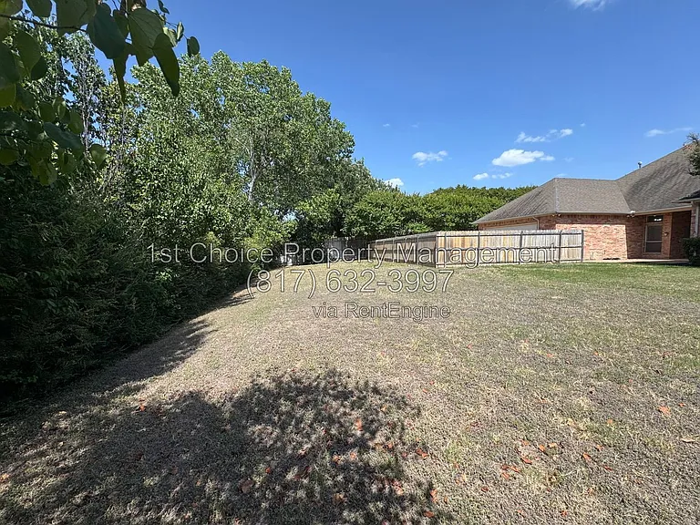 6376 Newport Ct — Photo 49