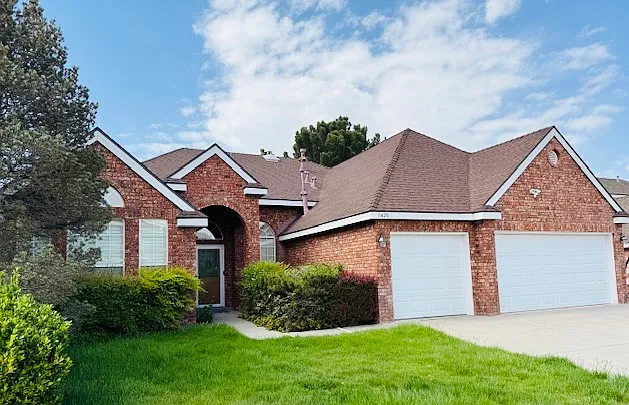 8420 Ashton Pl NE — Photo 4