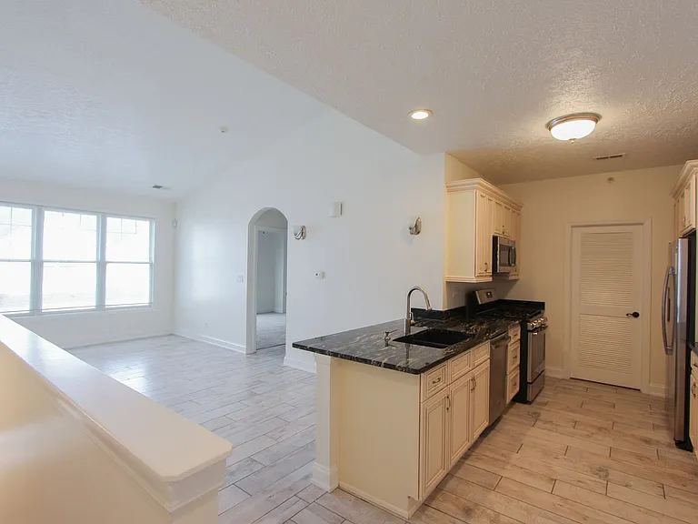 1000 Adams Pointe Blvd — Photo 19