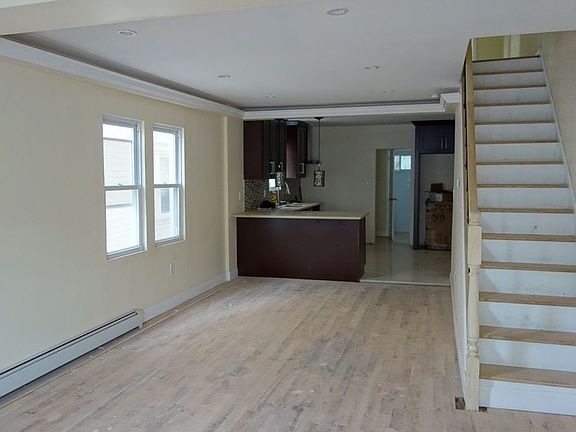 2nd image of 14248 122nd Ave