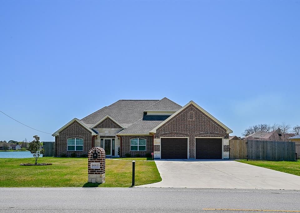 1st image of 8913 Monticello Dr