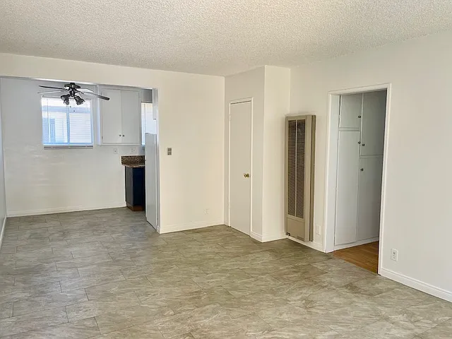 5105 Woodman Ave #10 — Photo 9
