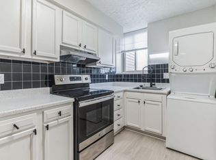 Stone Lodge, Columbus, OH 43232