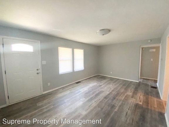 3rd image of 5443 E 19th St