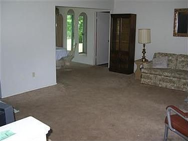 2nd image of 966 Aurora Hill Dr