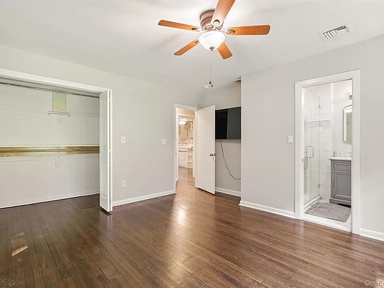 19 Skyview Dr — Photo 8
