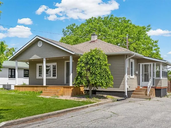 76 Texas Rd, Amherstburg, ON N9V 2R7