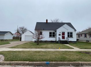 1224 N 22nd St, Escanaba, MI 49829