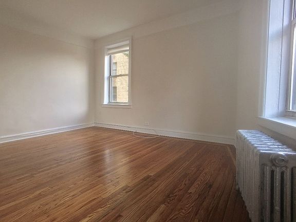 5th image of 106 Pinehurst Ave APT C24
