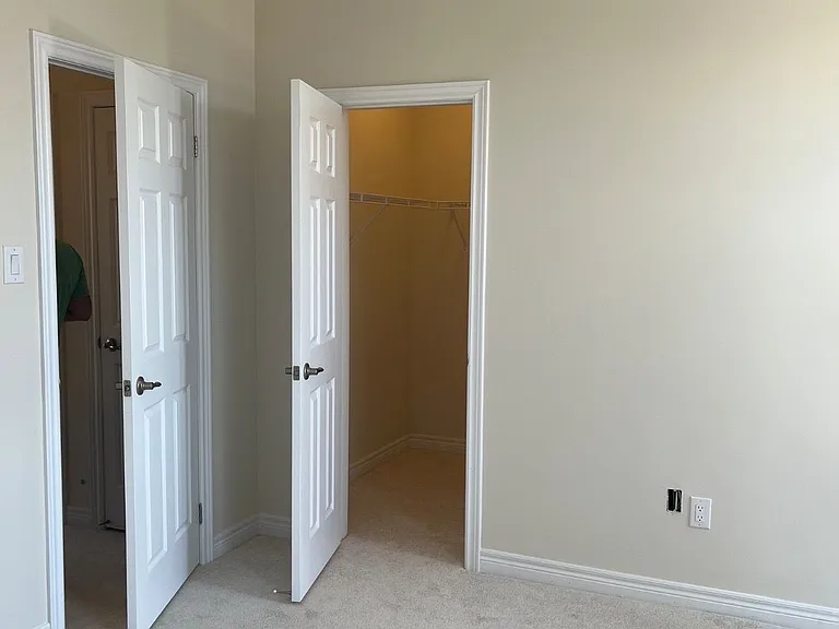 197 Mumbai Dr — Photo 25
