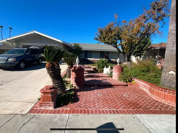 9239 Delano Dr, Riverside, CA 92503