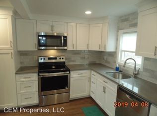 3 Village Trl, Honeoye Falls, NY 14472