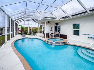 5137 Benton Ct, Lehigh Acres, FL 33971