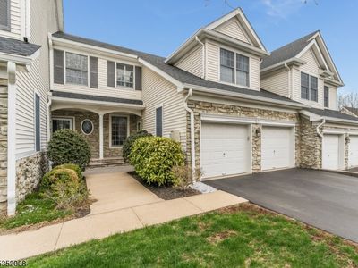 82 La Costa Dr, Annandale, NJ, 08801