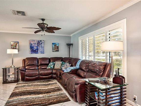 3rd image of 6160 Sundown Dr