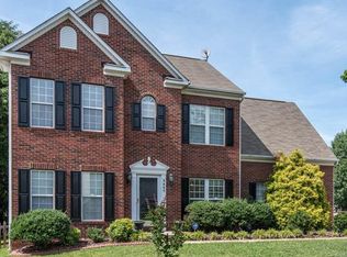 9805 Nottinghill Ln, Charlotte, NC 28269