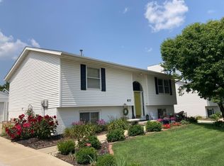 837 Diamond Ridge Ln NW, Rochester, MN 55901