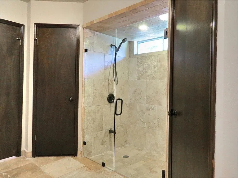 711 Enchanted Trail Dr — Photo 9
