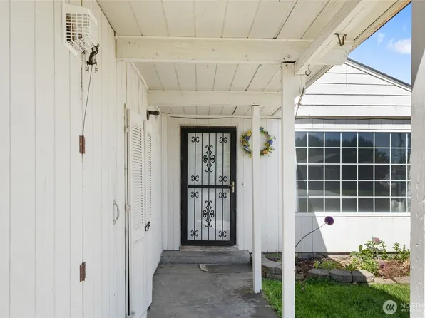 832 S 2nd Avenue, Othello, WA 99344