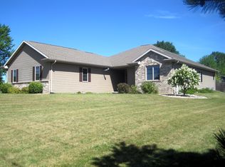 4628 W Capitol Dr, Appleton, WI 54913