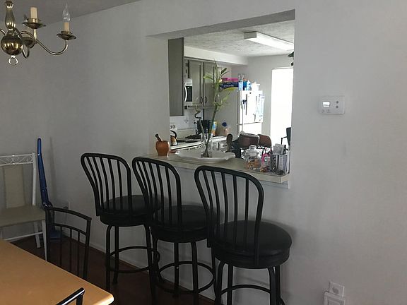 2nd image of 6054 Buttercup Ct