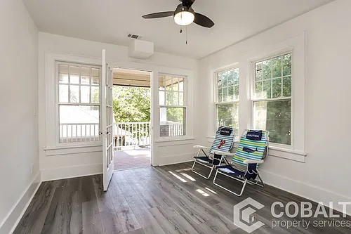 678 Moreland Ave NE Photo 1