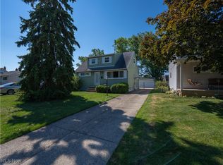 16001 Richard Dr, Brookpark, OH