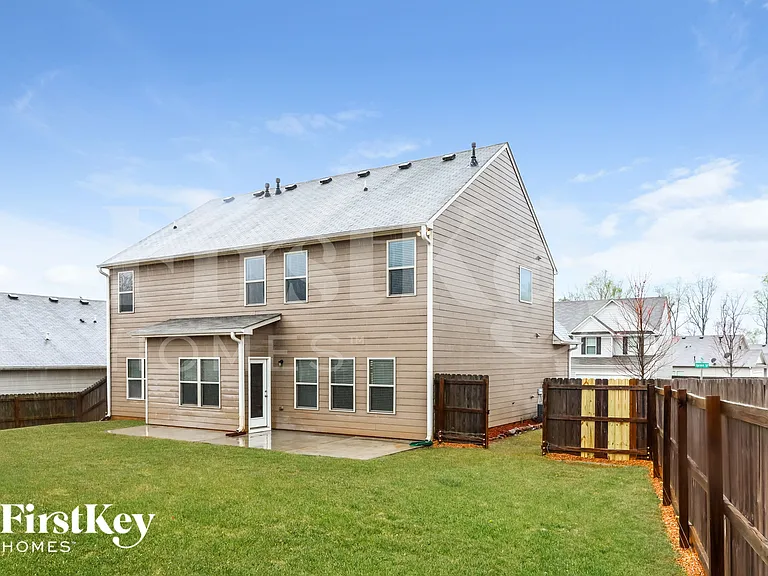 4218 Spruce Trl — Photo 16