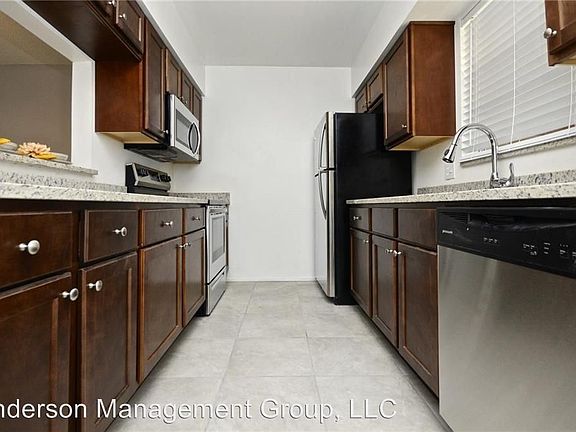 5th image of 1237 Rich Moor Cir