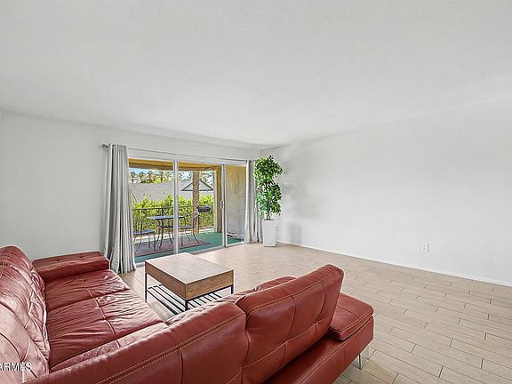 4th image of 4727 E LAFAYETTE Boulevard #208
