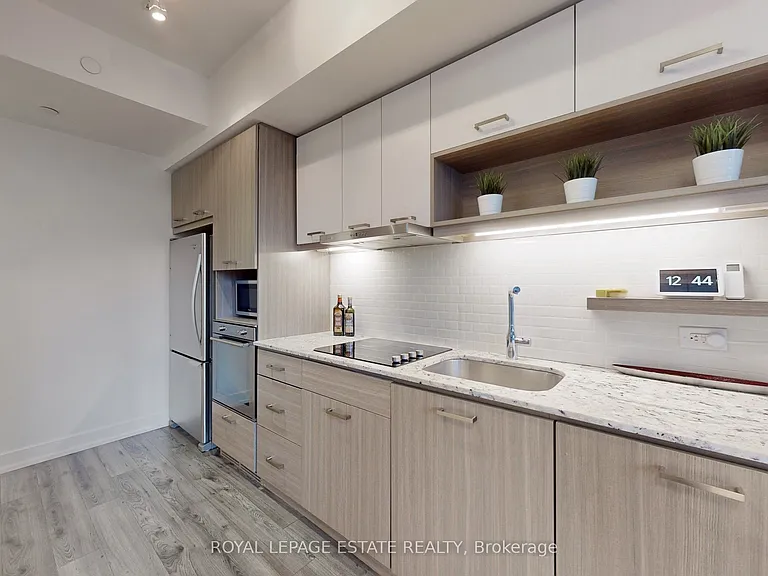170 Chiltern Hill Rd #306 — Photo 3